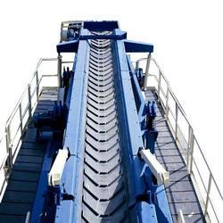 Sidewall Cleated Conveyor